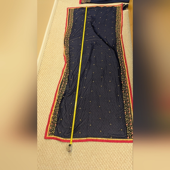 3-Piece Salwar Kameez Set Navy & Magenta Embroidered - Picture 12 of 13